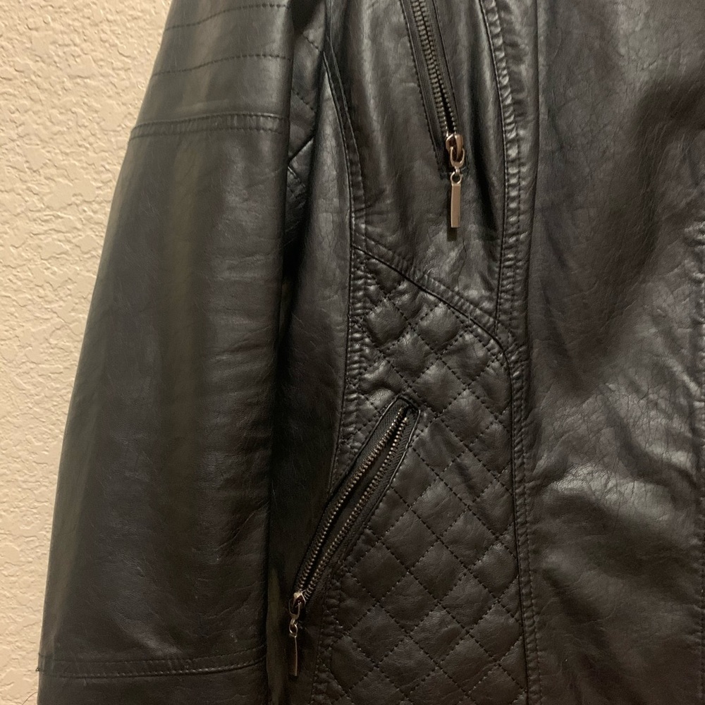 Max Edition Leather Jacket - image 4